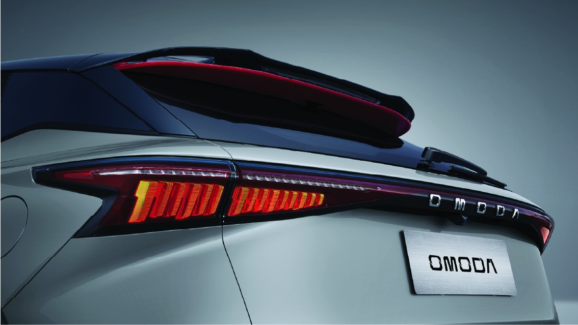 omoda c5 back