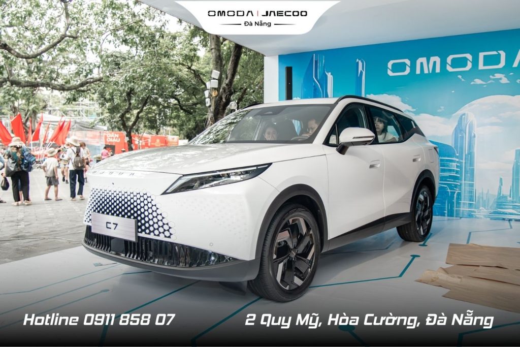 Omoda C7