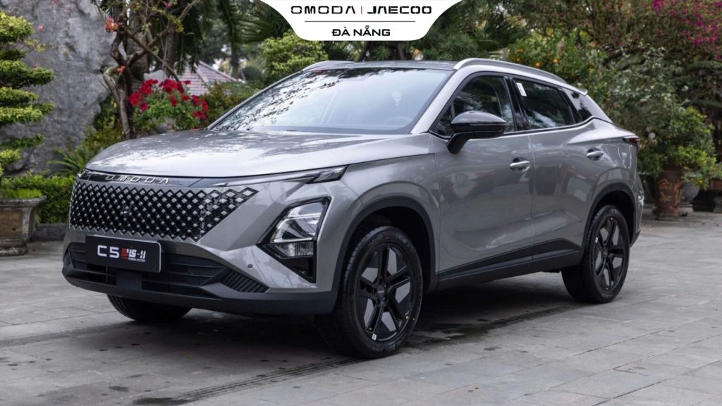 Omoda C5 shs
